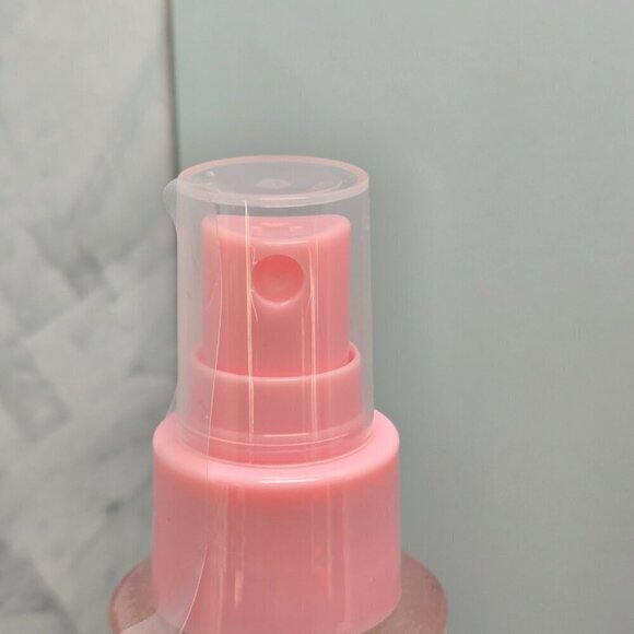 Rose Petal Dewy Face Mist by girlactik 3.3 fl oz‎ - Picture 5 of 6